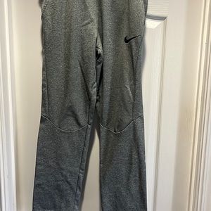 Like dry fit jogging pants